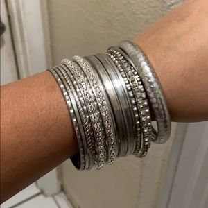 Silver bangle set